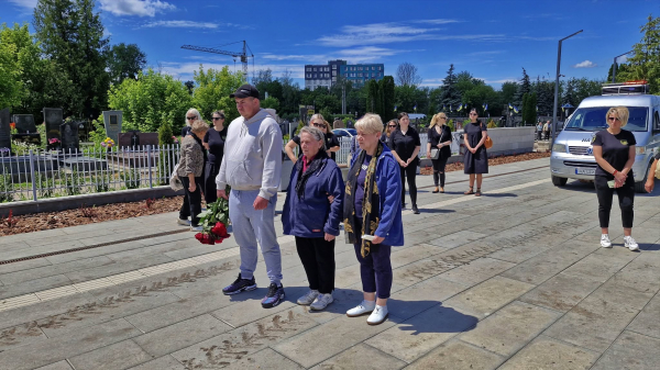 У Тернополі в останню дорогу провели воїна Андрія Стоцького з Донеччини (ФОТО)