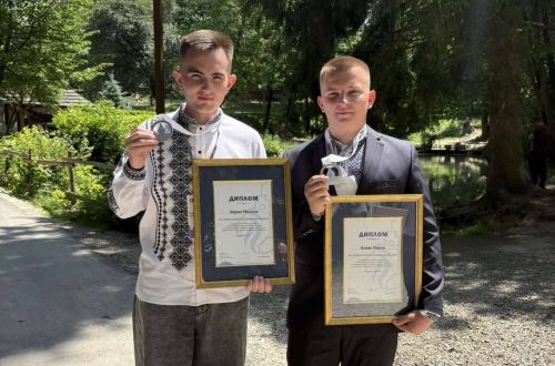 Учні тернопільських профтехів здобули два «золота» на конкурсі LVIV SKILLS 2026 (фото)