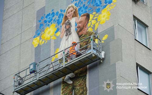 У Тернополі відкрили 15-метровий мурал на честь українських захисників (фото, відео)