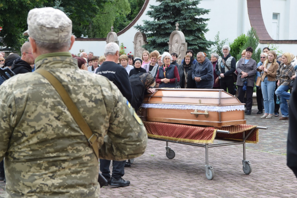 У Чорткові зустріли «на щиті» захисника Анатолія Марчака (фото)