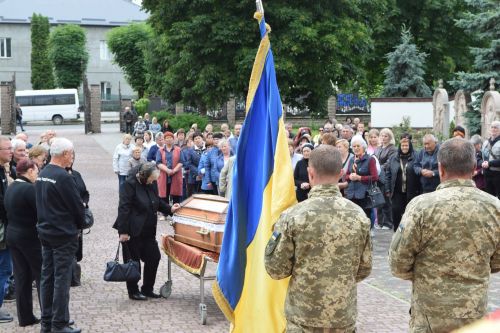 У Чорткові зустріли «на щиті» захисника Анатолія Марчака (фото)