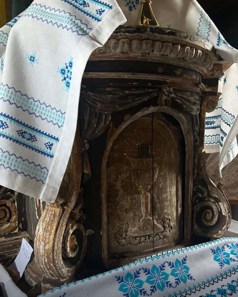 Церкві понад 420 років: на Зборівщині відбулося унікальне богослужіння (ФОТО)
