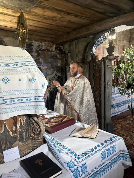 Церкві понад 420 років: на Зборівщині відбулося унікальне богослужіння (ФОТО)