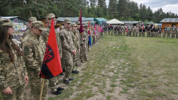 Гартують характер та патріотизм: на межі Тернопільщини розпочав роботу табір «Подільсько-Волинська Січ»