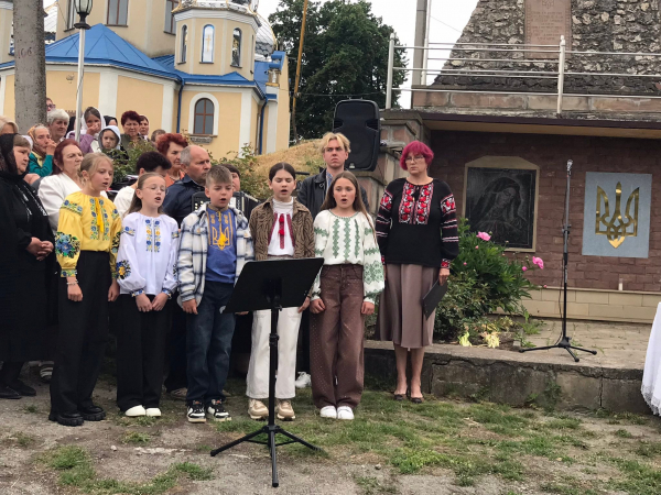 Пам’ятний банер загиблому захиснику Тарасу Казнодію відкрили у Теребовлянській громаді (фото)