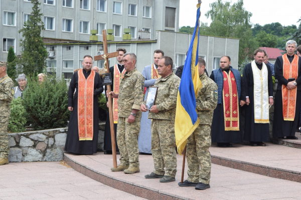 У Чорткові зустріли «на щиті» захисника Анатолія Марчака (фото)