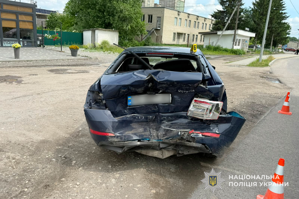 П'яний водій збив двох жінок і втік: що сталося на дорогах Тернопільщини за вихідні (фото)