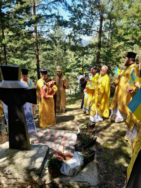 Хресною ходою на Кременеччині відсвякували 375-річчя каплички Богдана Хмельницького (фото)