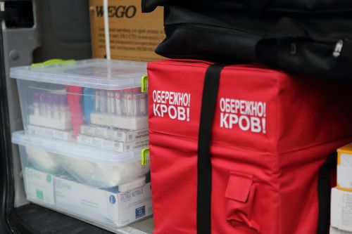 Де здати кров у червні: бладмобіль відвідає 11 громад Тернопільщини