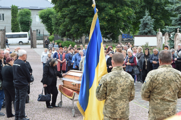 У Чорткові зустріли «на щиті» захисника Анатолія Марчака (фото)