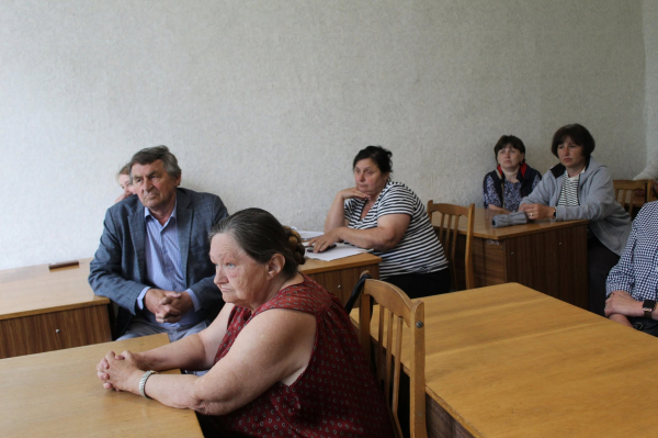 У Баворові триває конкурс на посаду директора школи (фото)