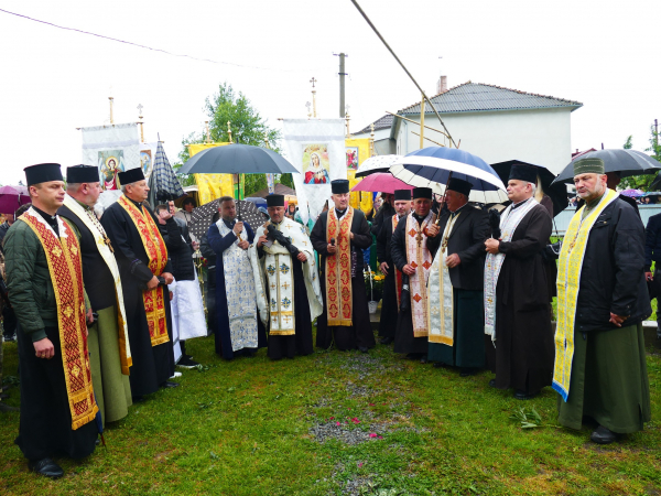 У Товстому попрощалися із загиблим захисником Арвідсом Любасюком (фото)