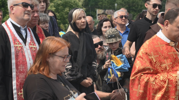 У Тернополі попрощалися із захисником Юрієм Грабасом, якого майже два роки вважали зниклим безвісти (фото, відео)