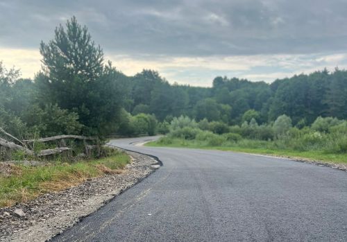 У селі на Зборівщині капітально відремонтували дорогу (фото)