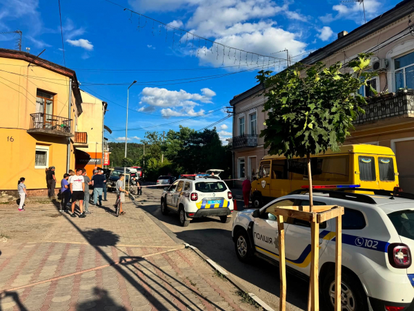 2,29 проміле алкоголю у крові: у Бучачі сталася ДТП з двома потерпілими (фото, відео)