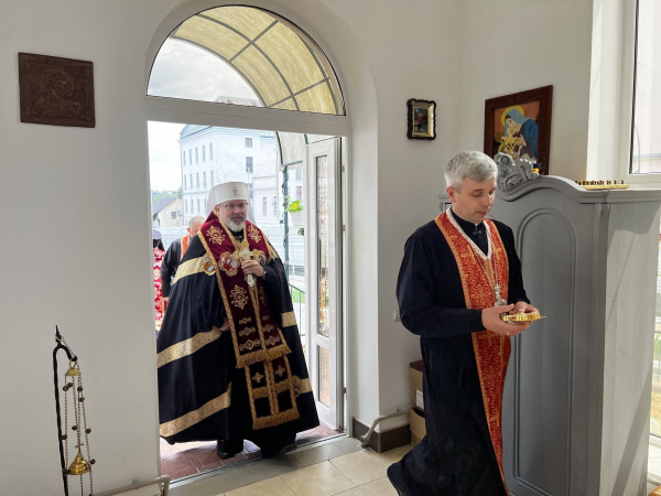 Ув'язнений намалював портрет Глави УГКЦ: Блаженніший Святослав побував у Чортківській установі виконання покарань (фото)