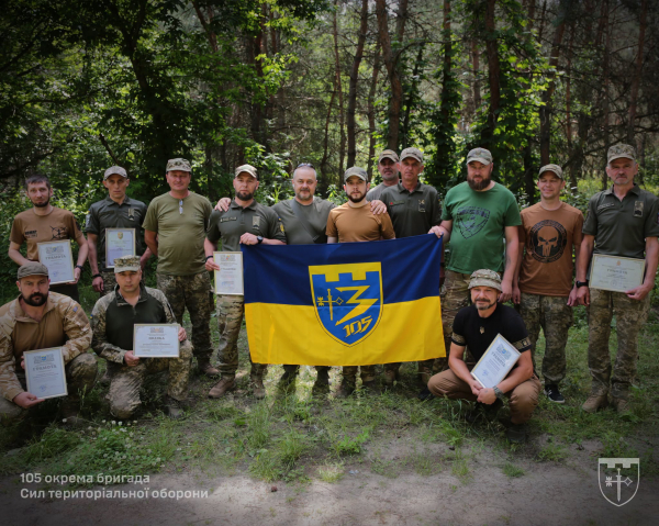 Тернопільські захисники, які воюють на передовій, отримали почесні нагороди (фото)