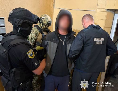 У Львові напали на військовослужбовців ТЦК та СП і розбили службове авто: підозрюваного взяли під варту, частина учасників вибачилася (фото, відео)