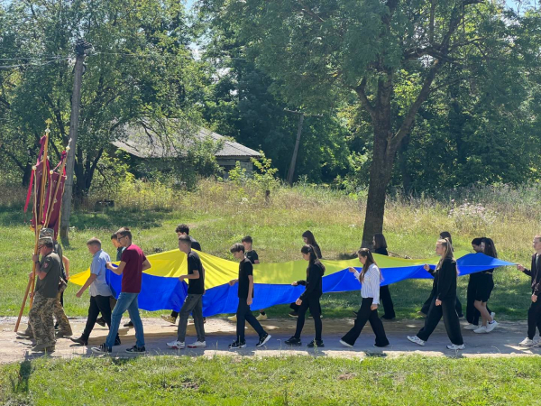 У Саранчуках попрощалися із захисником Олегом Сокирником (фото)