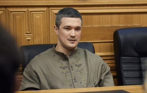 Відставка, ультиматум Сирського, взаємини з Зеленським: Федоров дав брифінг (відео)