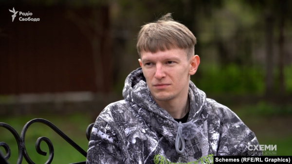 «Коновал». Російський медик, який систематично знущається над бранцями в колонії у Пакіно. «Схеми» знайшли його (фото, відео)