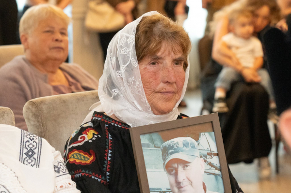 На Тернопільщині посмертно нагородили 46 полеглих захисників України (фото)