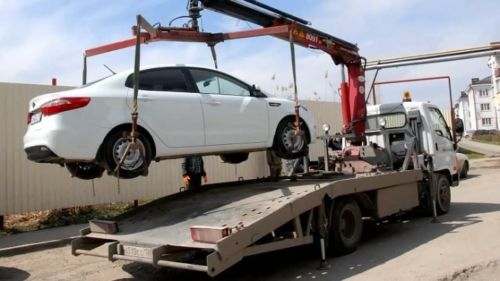 Покинуті автомобілі почнуть виявляти та прибирати у Кременецькій громаді