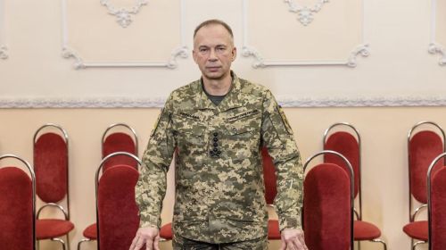 Нардеп з Тернопільщини підписав звернення про звільнення Сирського