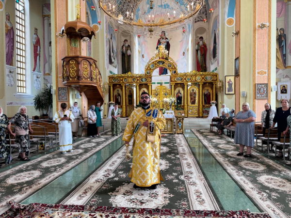 Настоятель отримав орден: храм у Хоросткові святкує 30-річний ювілей (фото)