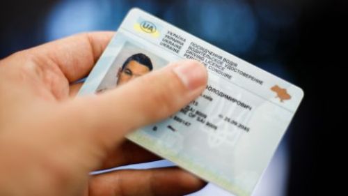 Посвідчення водія в Україні видаватимуть на 5 або 15 років: уряд змінив правила