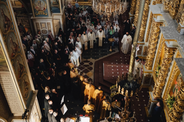 У Києво-Печерській лаврі відзначили 975-річчя обителі разом із ченцями Афону (фото)