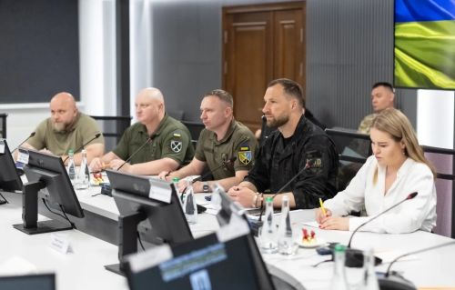 Україна фокусується на технологічній перевазі у війні і розраховує на підтримку США – Євгеній Хмара