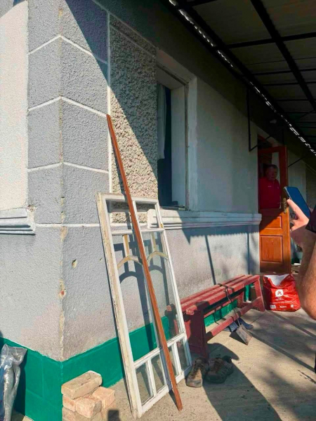 Понад 50 будинків пошкоджено: уточнили наслідки російської атаки на Прикарпатті (фото)