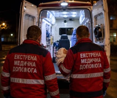 До пологового не встигли: на Тернопільщині малюк народився до приїзду в лікарню