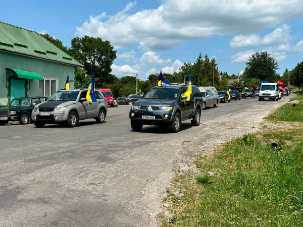 «На щиті» до Козівської громади повернувся захисник Михайло Завиташ (фото)