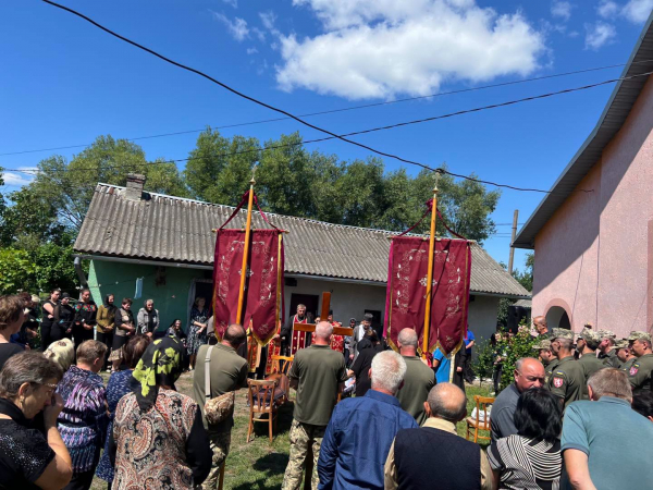 У Саранчуках попрощалися із захисником Олегом Сокирником (фото)