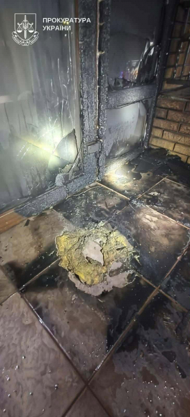 Хотів «врятувати» дівчину: у Тернополі юнак підпалив банк за вказівкою російських спецслужб (фото)