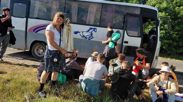 До Зарваниці прибувають перші паломники Загальнонаціональної прощі (фото)