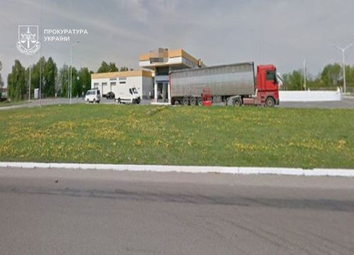Тернопільські правоохоронці розслідують справу про земельні махінації на 15,8 млн грн (фото)