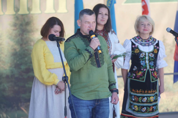 Понад 12 тисяч людей зібралися на Тернопільщині на ювілейні «Дзвони Лемківщини» (фото, відео)