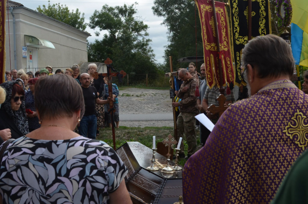 Тернопільщина прощалась із померлим ветераном російсько-української війни Степаном Стасишином (фото)