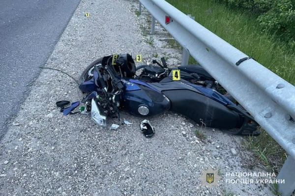 60 ДТП за участю дітей: на Тернопільщині четверо неповнолітніх загинули під час поїздок на двоколісному транспорті (фото)