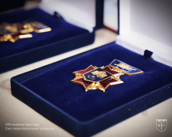 Позашляховик, квадрокоптери, а також зарядні станції до Дня Незалежності отримали воїни з Тернопільщини (фото)