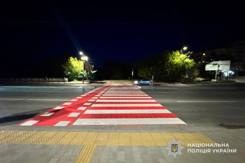 Під колеса велосипеда потрапила жінка на пішохідному в Тернополі