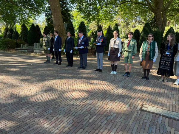 Прах Євгена Коновальця ексгумували у Роттердамі: його планують перепоховати в Україні (фото)