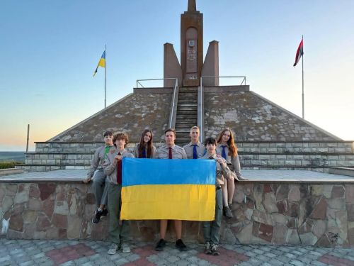 Тернопільські СУМівці зустріли 35-ий День незалежності України на горі Лисоня (ФОТО)
