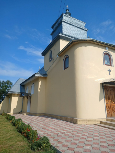 Ні власника, ні балансоутримувача: у Касперівцях через суд вимагають оформити на державу церкву XVI століття (фото)