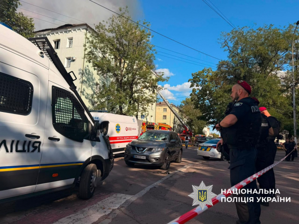 У Житомирі російські дрони вдарили по будівлі Нацполіції: загинули двоє поліцейських (фото)