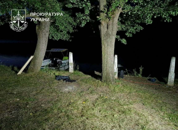 Біля Касперівської ГЕС катером протаранив човен із рибалками: судитимуть жителя Чортківщини (фото)