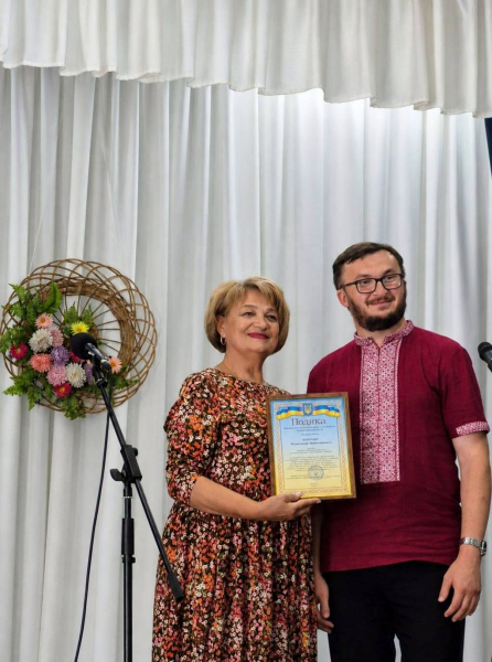 35 років береже лемківську пісню: на Чортківщині відзначили ювілей народного ансамблю (фото)